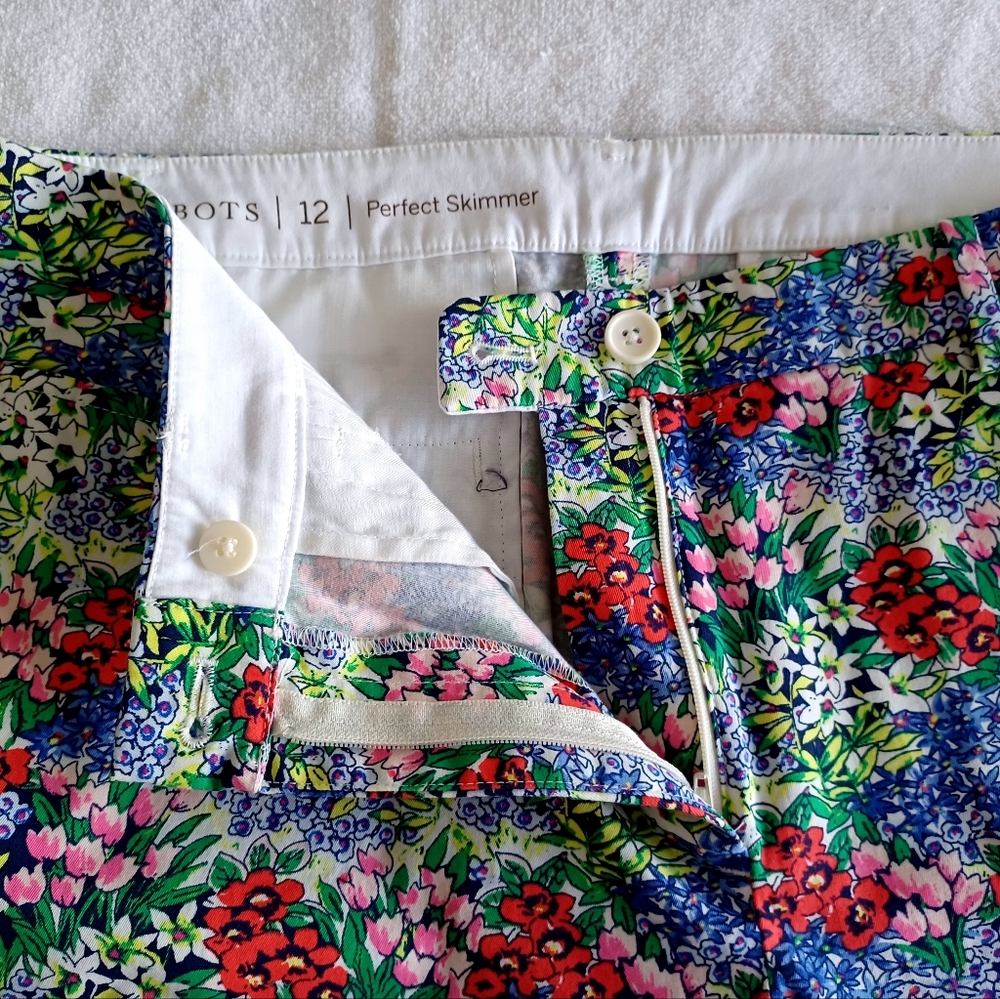 Talbots Perfect Skimmer - Floral Pants, Size 12 - Picture 11 of 16